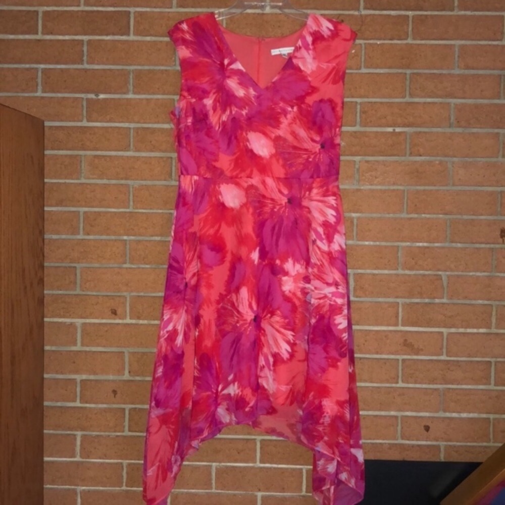 🌺SANDRA DARREN🌺FLORAL CHIFFON SHARKBITE DRESS🌺 - Picture 5 of 10